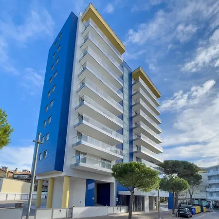 Bright Flat In Prime Location Lejlighed